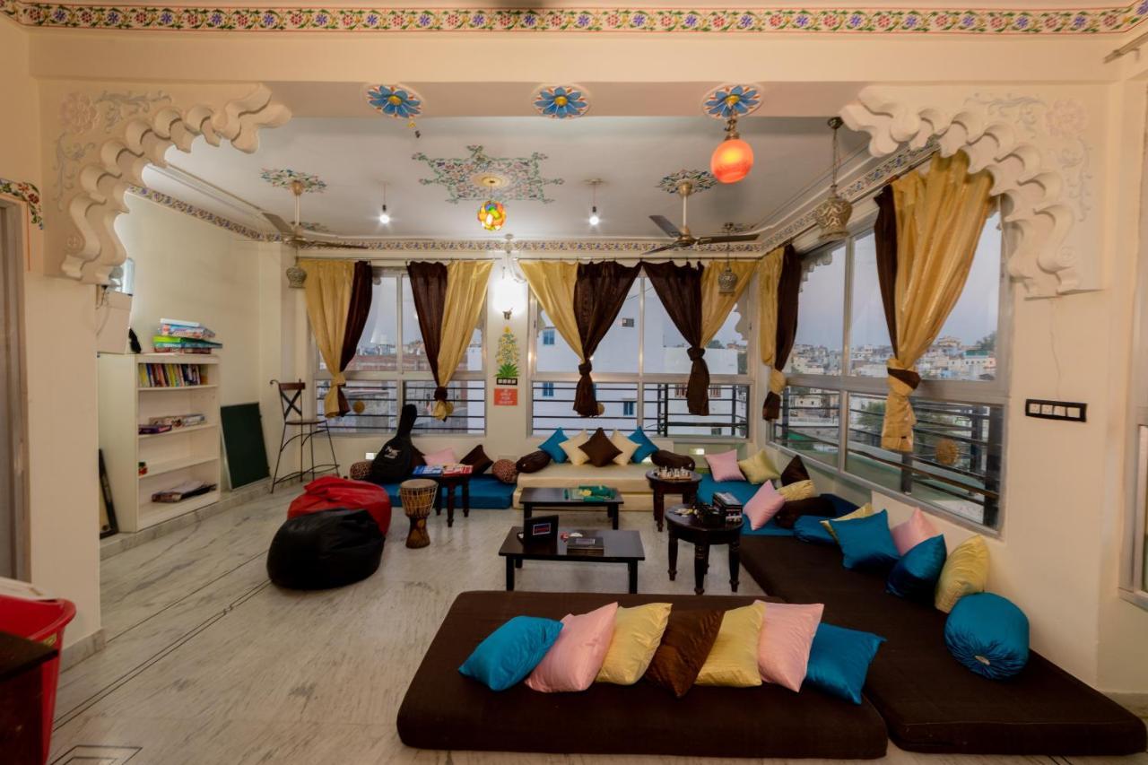 Whereabout Hostel Udaipur Buitenkant foto