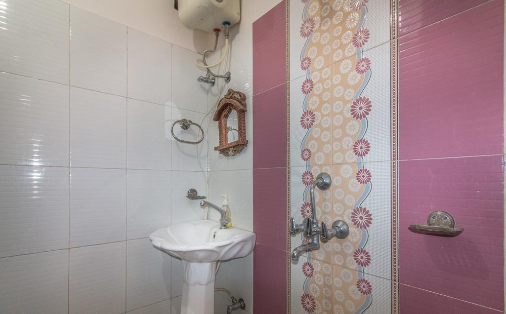 Whereabout Hostel Udaipur Buitenkant foto